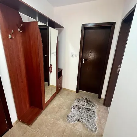 32 Pamporovo